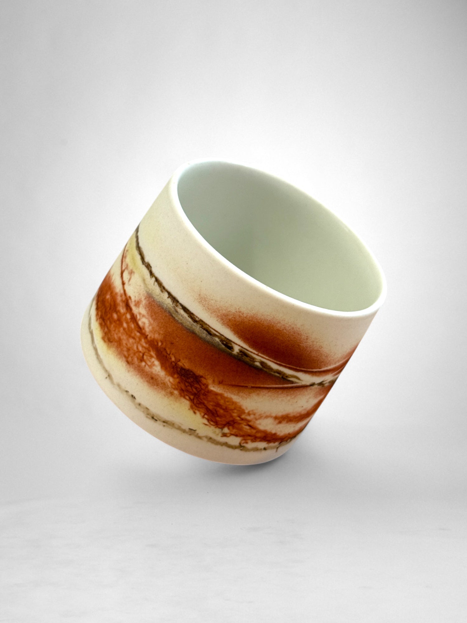 Saggar-Fired Porcelain Cup – Earthen Plum (2)