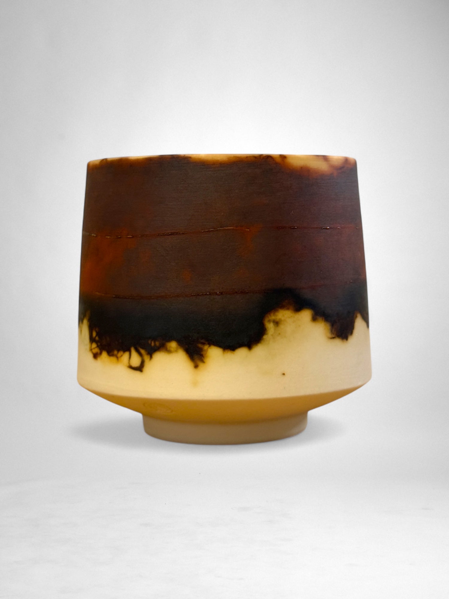 Saggar-Fired Porcelain Cup – Molten Horizon (1)