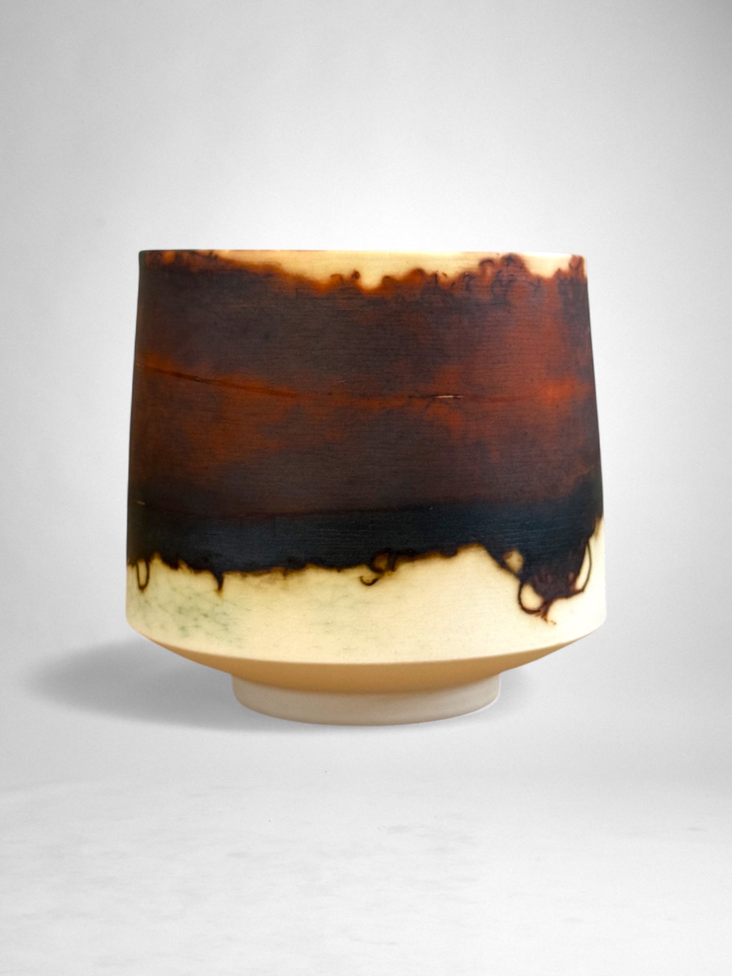 Saggar-Fired Porcelain Cup – Molten Horizon (4)