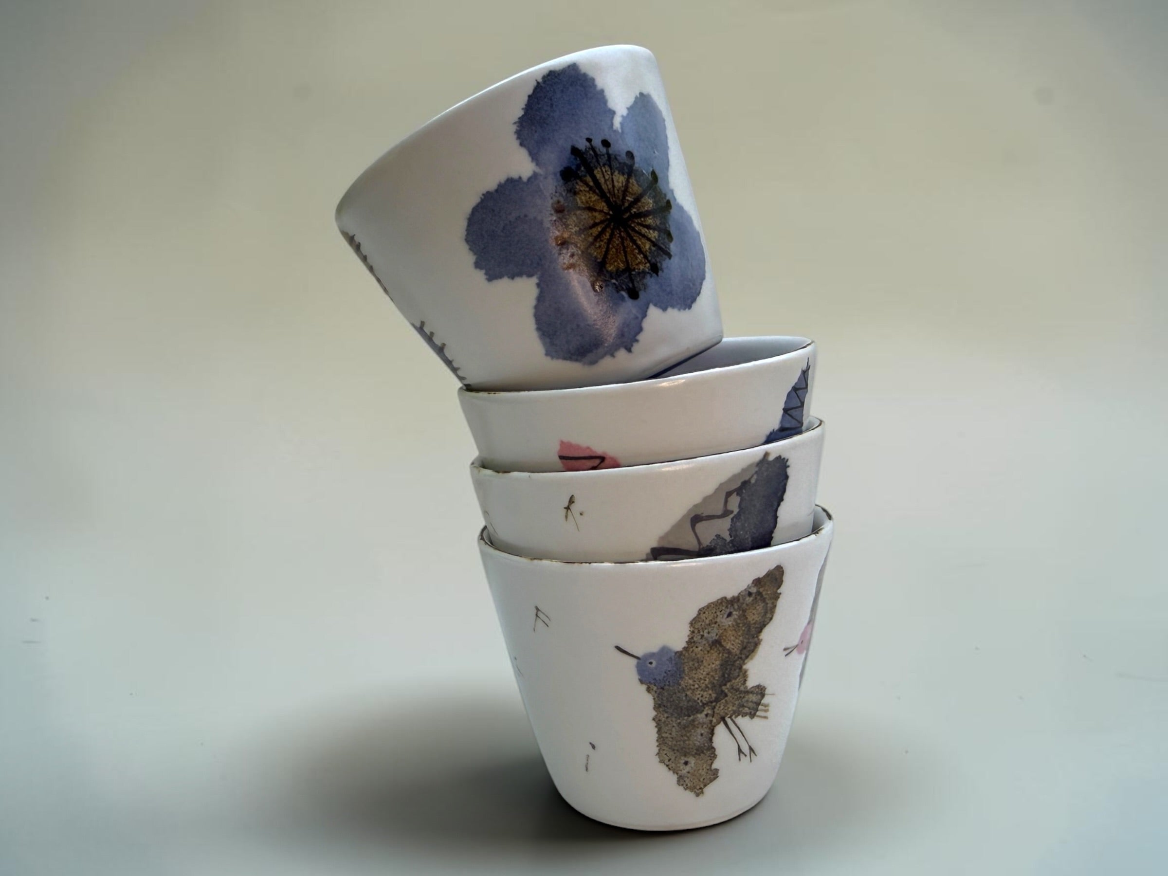 Wani Studio blue watercolor flower cup