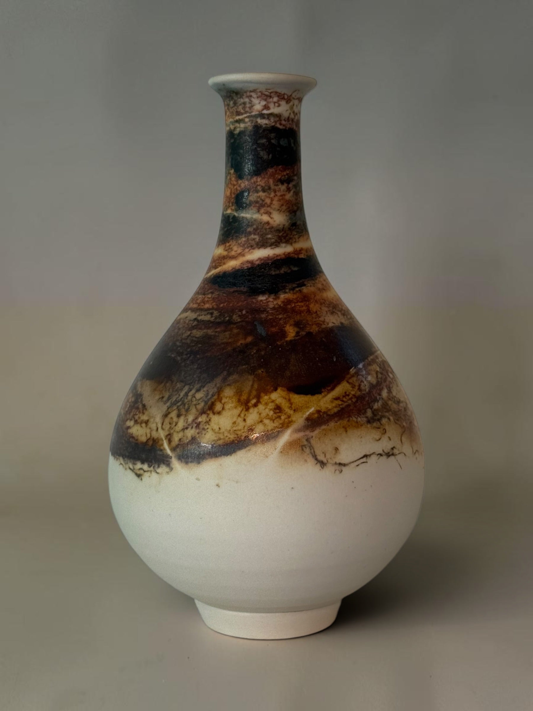 Shuhari Collection vase, Falling Shadow