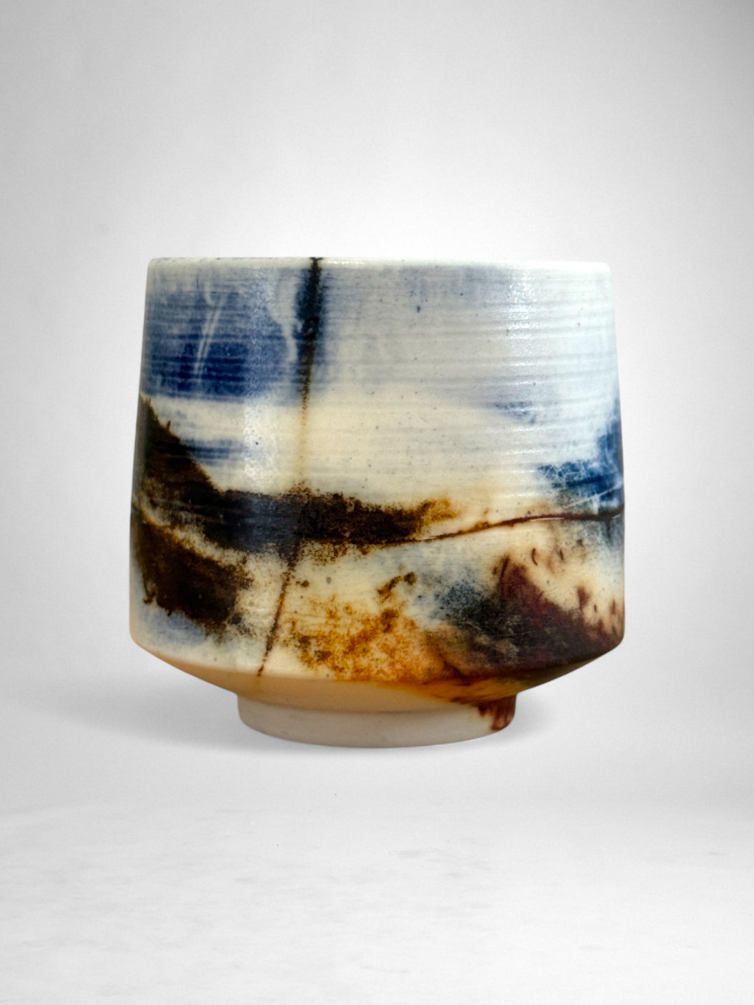 Saggar-Fired Porcelain Cup – Midnight Storm (2)