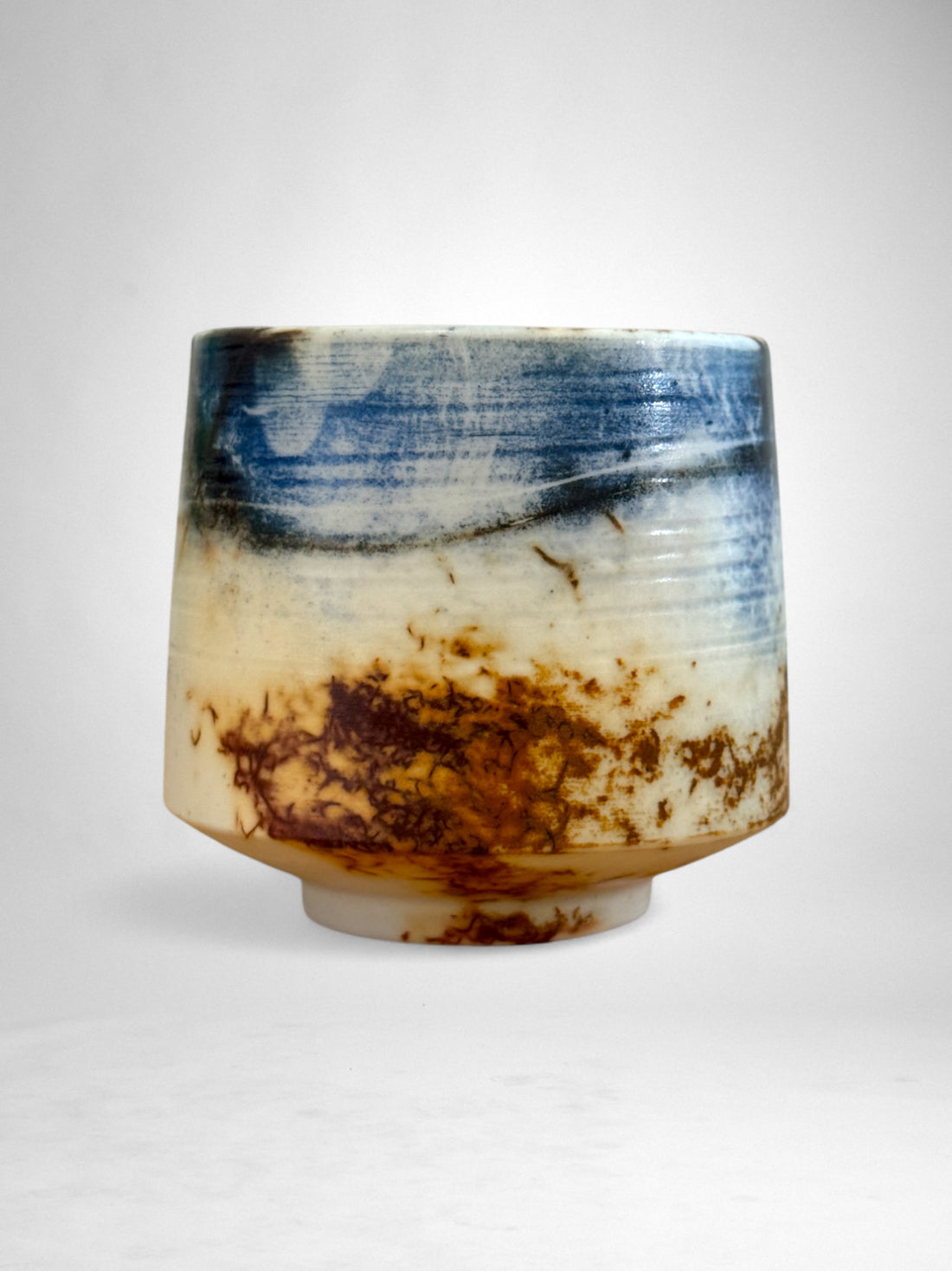 Saggar-Fired Porcelain Cup – Midnight Storm (3)