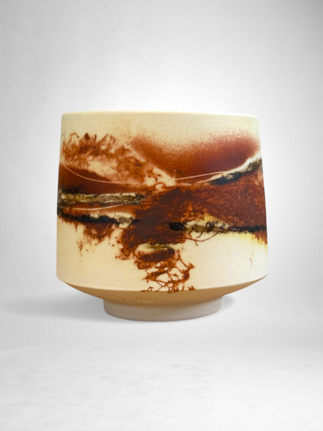 Saggar-Fired Porcelain Cup – Earthen Plum (3)