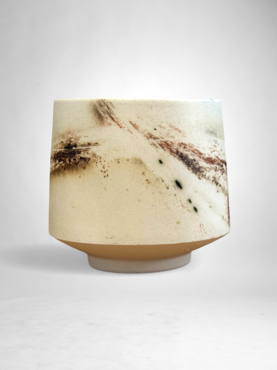 Saggar-Fired Porcelain Cup – Winter Veil (3)