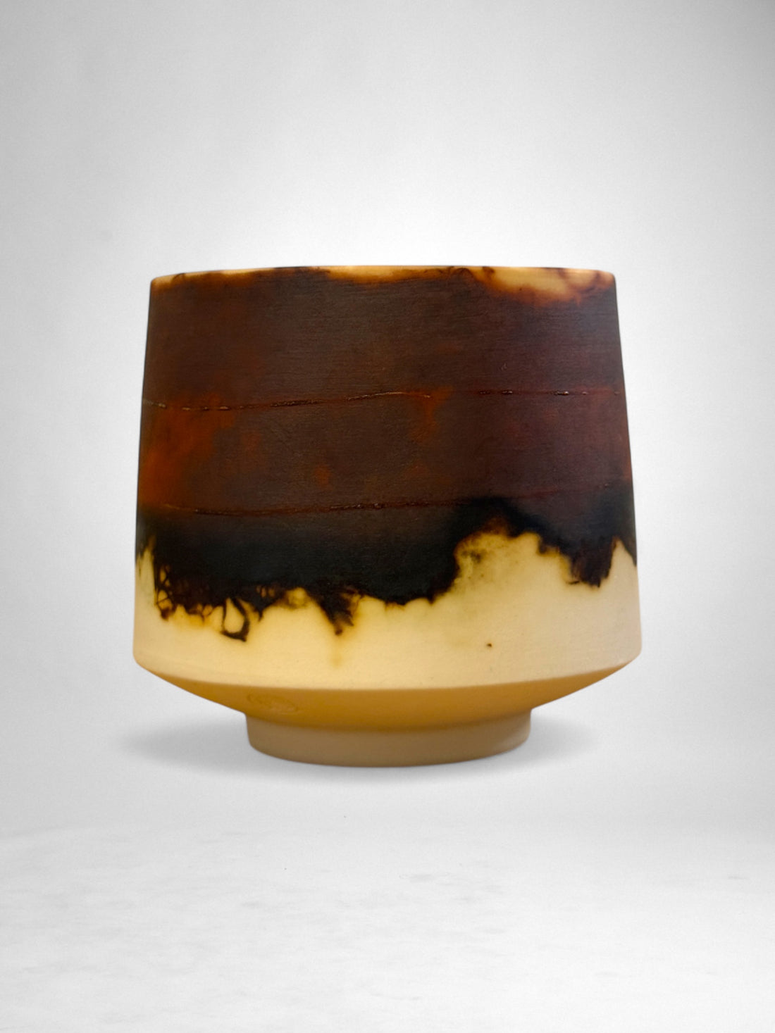 Saggar-Fired Porcelain Cup – Molten Horizon (1)