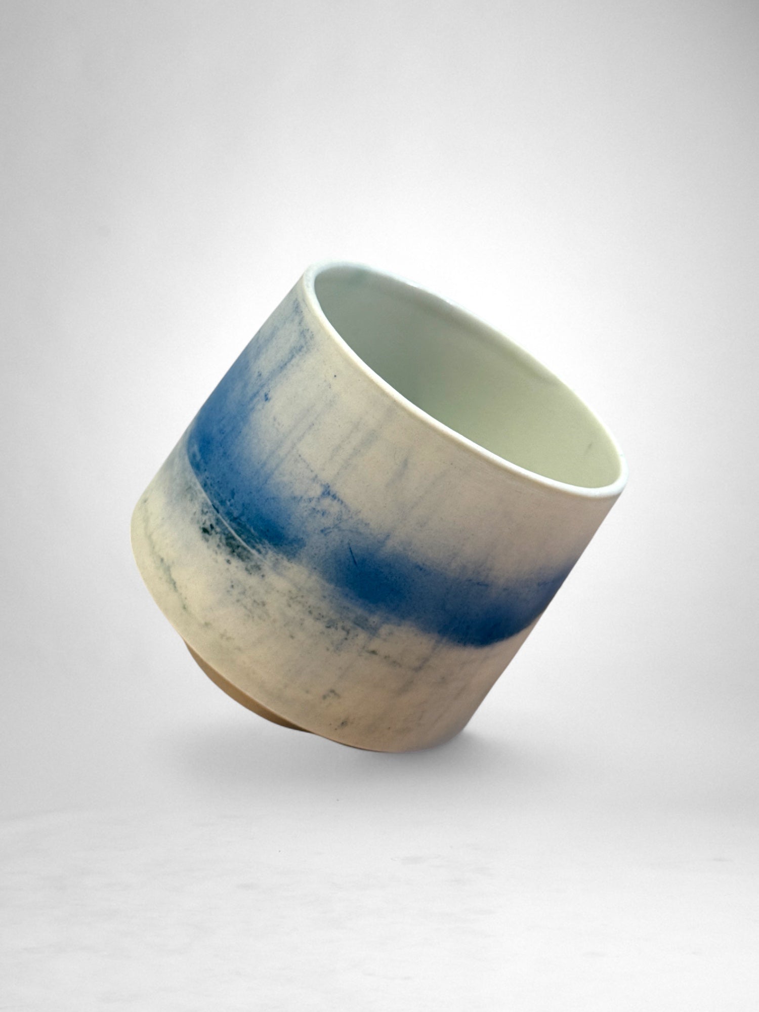 Saggar-Fired Porcelain Cup – Cobalt Mist (1)