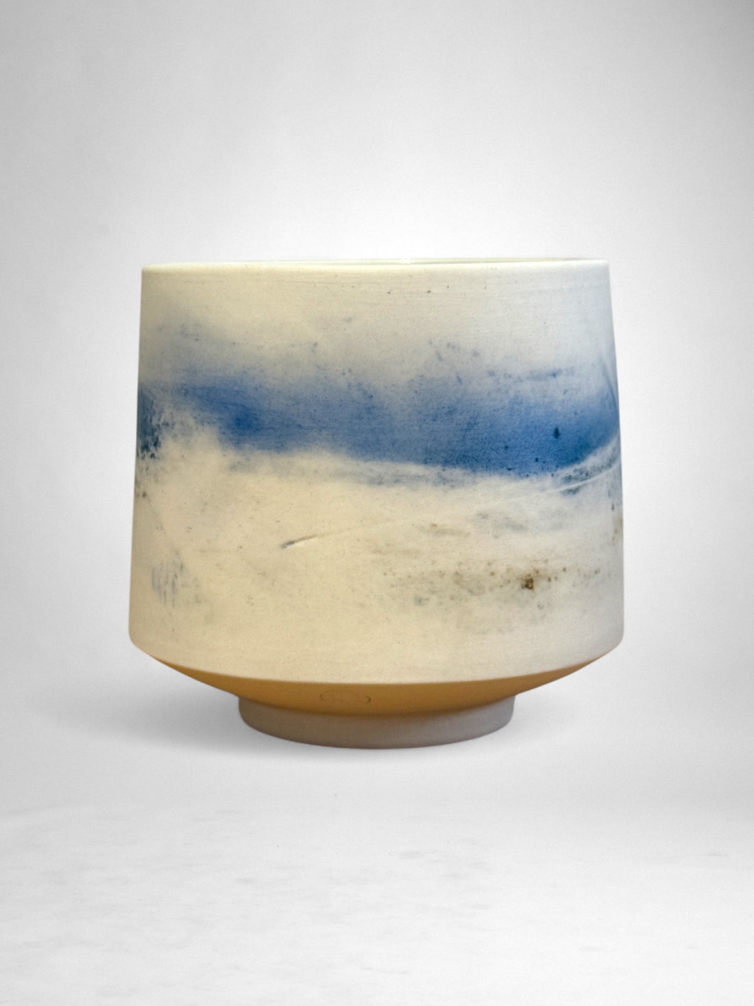 Saggar-Fired Porcelain Cup – Cobalt Mist (3)