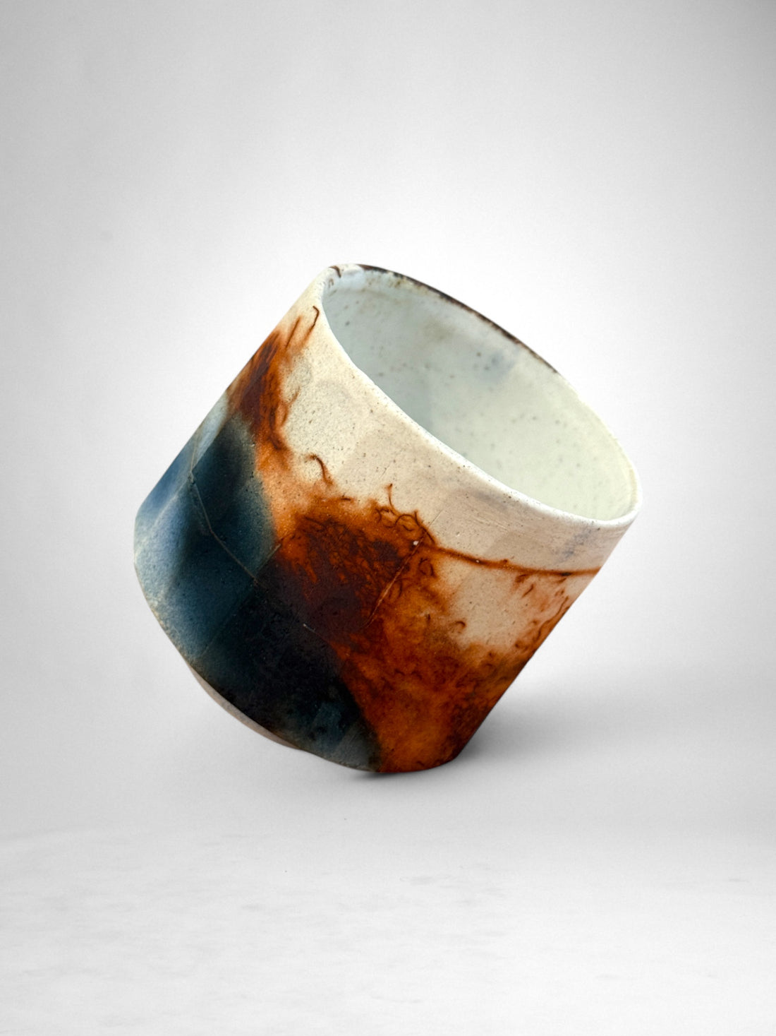 Saggar-Fired Porcelain Cup – Fallen Sky (2)