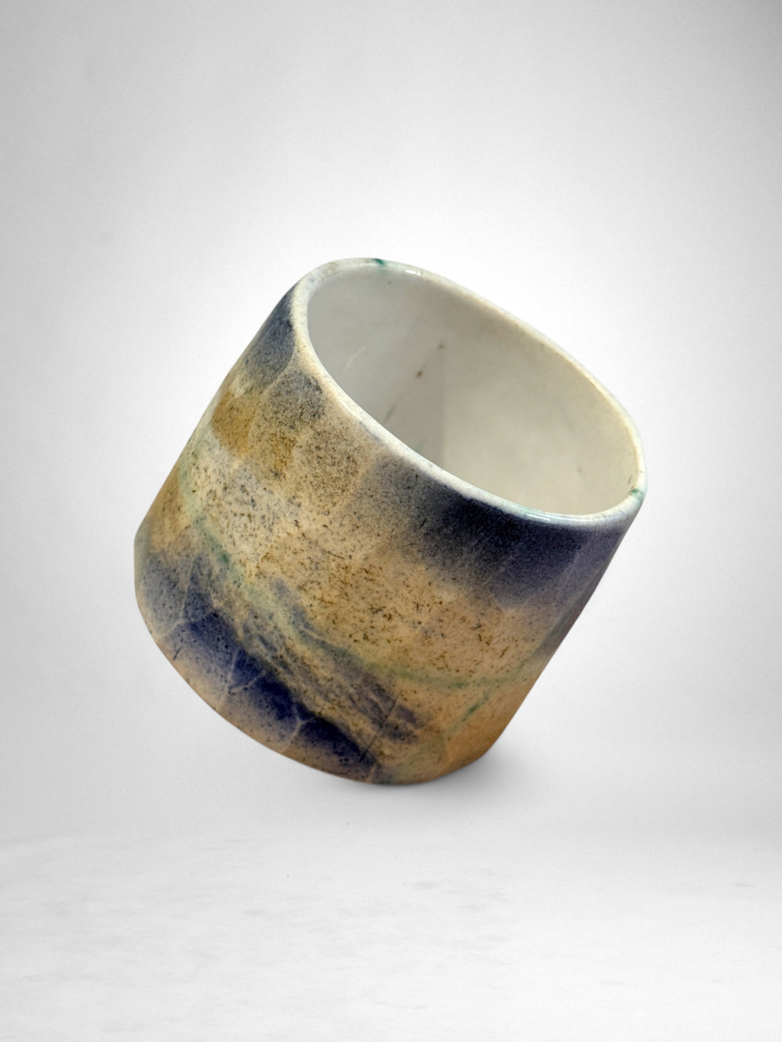 Saggar-Fired Porcelain Cup – Twilight Wave (3)