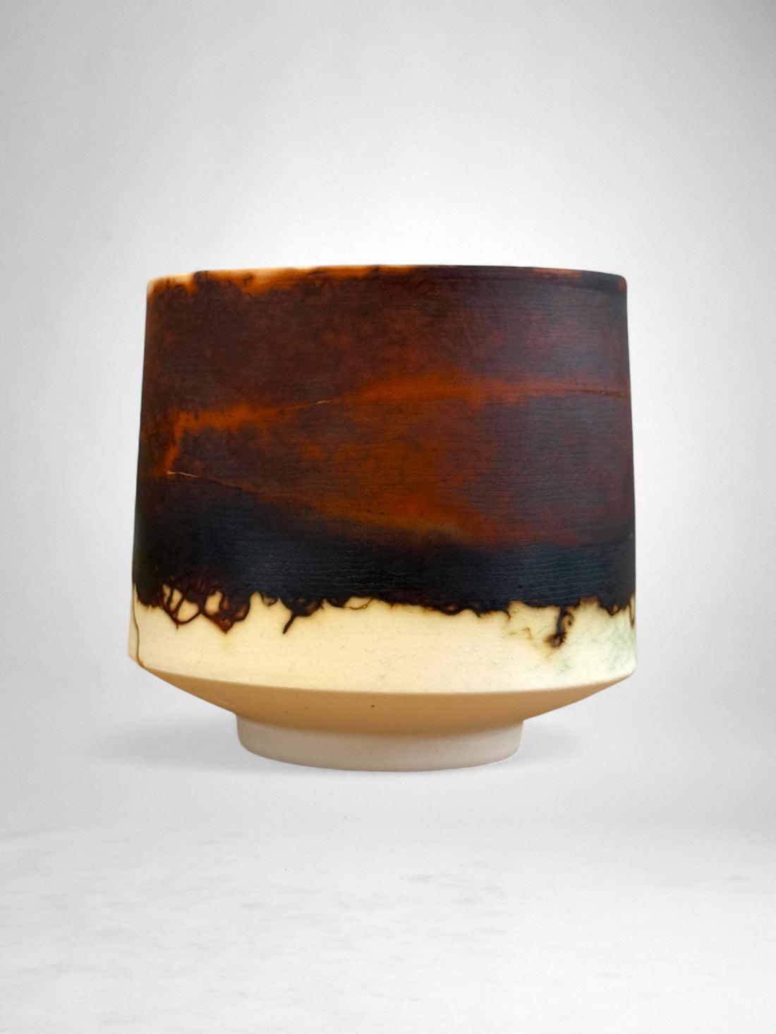 Saggar-Fired Porcelain Cup – Molten Horizon (4)