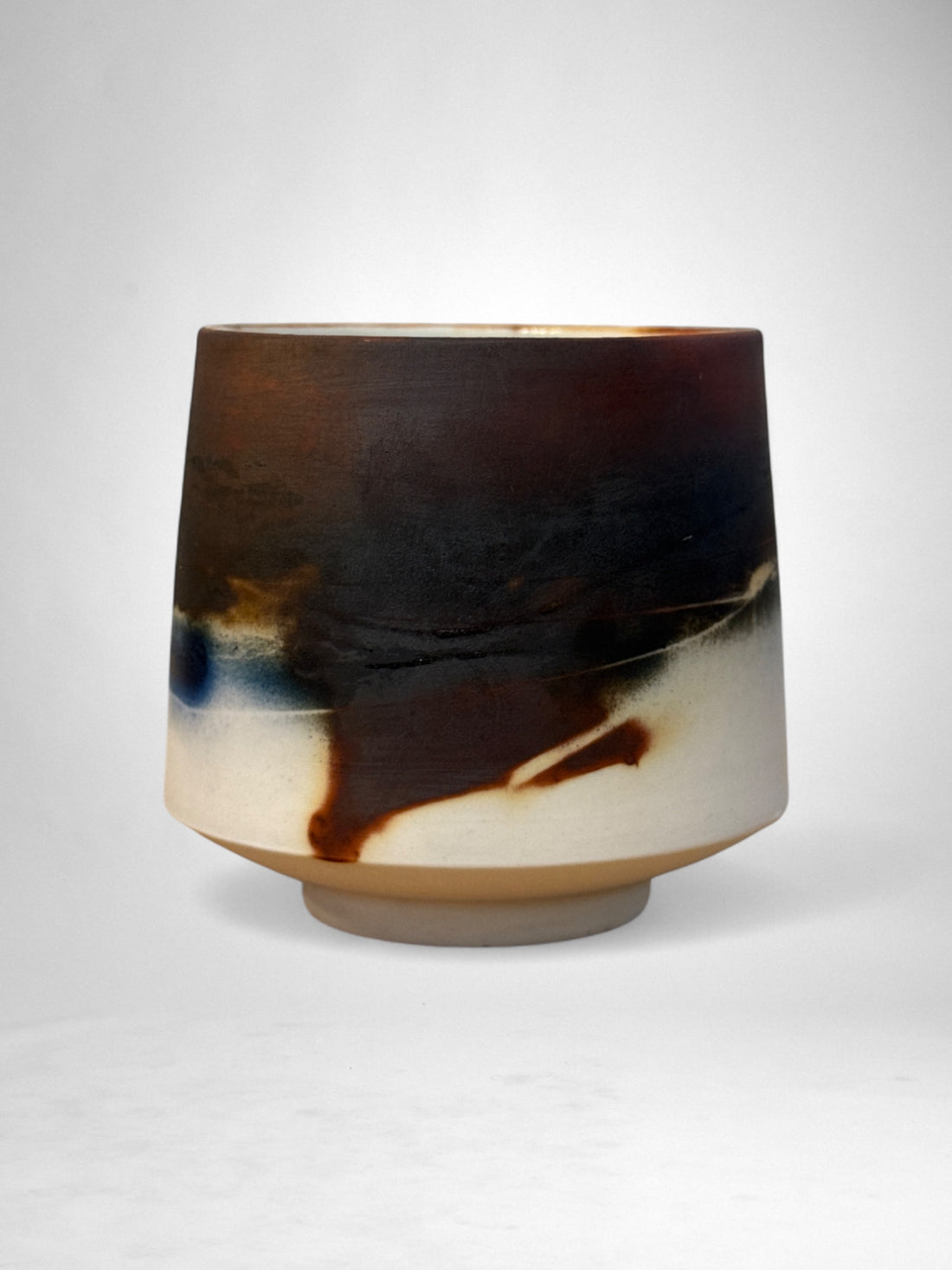 Saggar-Fired Porcelain Cup – Desert Dusk (4)