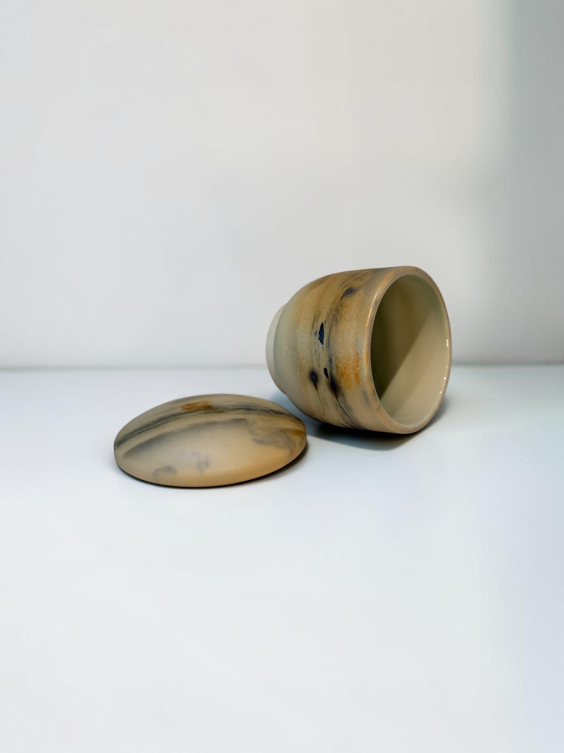 Arita Series – Chawan Mushi Cup with Lid 2
