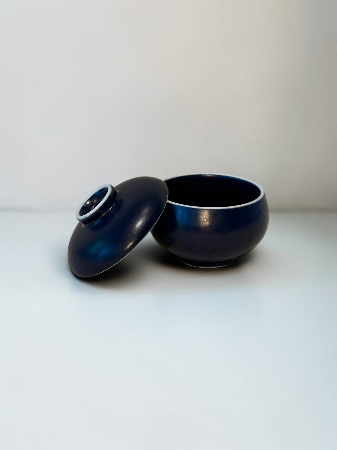 Ruri Collection – Small Bowl with Lid (Matte)