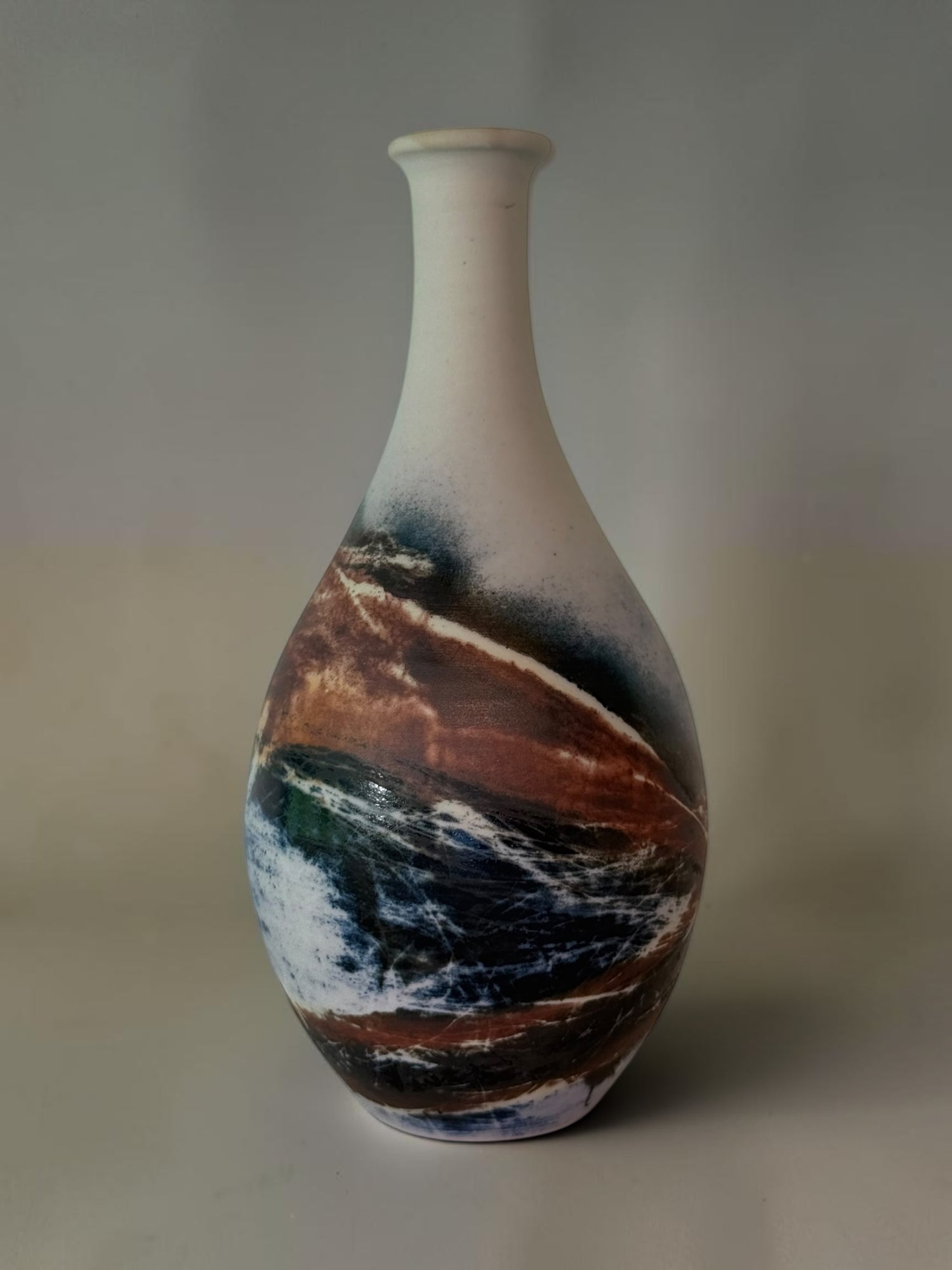 Shuhari Collection vase, Fractured Tide