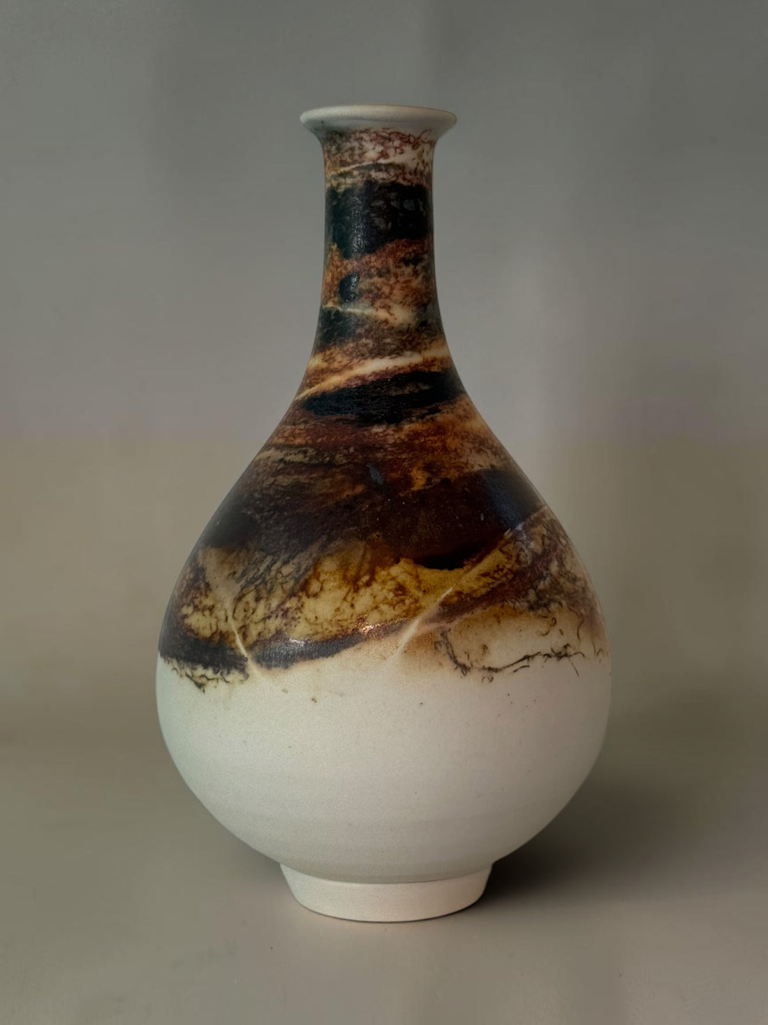 Shuhari Collection vase, Falling Shadow
