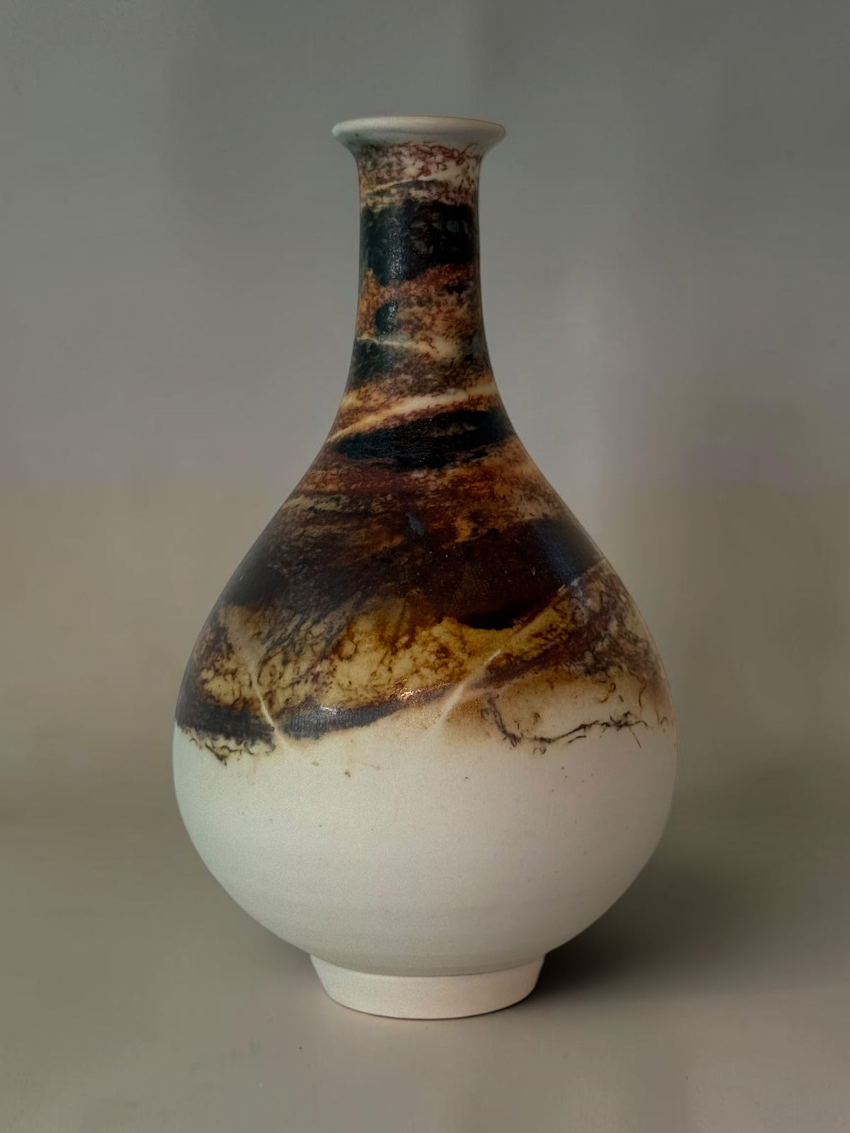 Shuhari Collection vase, Falling Shadow