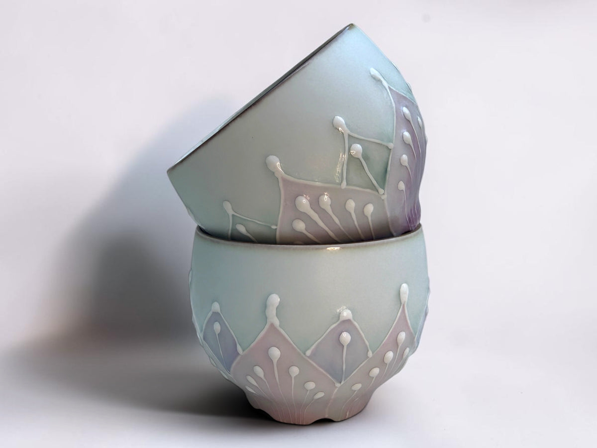 Cacao Pottery crown pattern bowl, second of pair